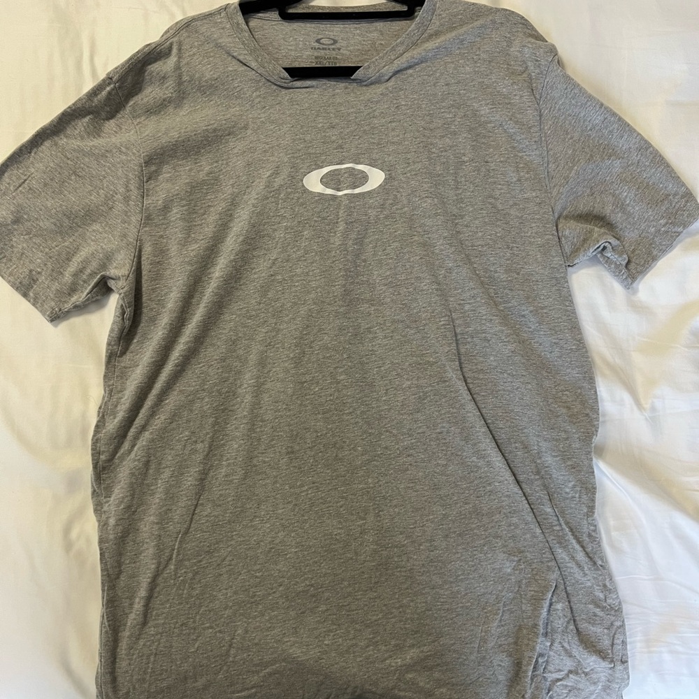 Gray Oakley Men's T-Shirt